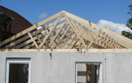 Szeglemezes tető építés #1