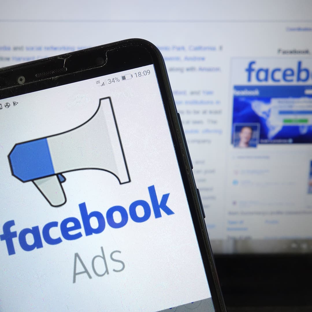 Facebook hirdetés profi szakember által